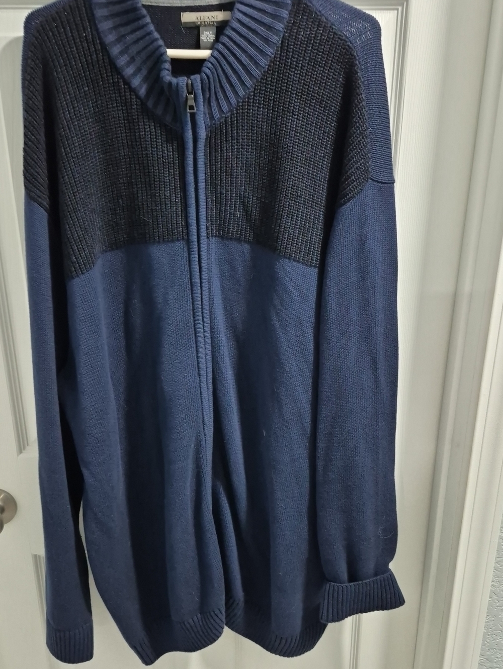 Alfani Men’s Navy and Black Zip-Up Sweater